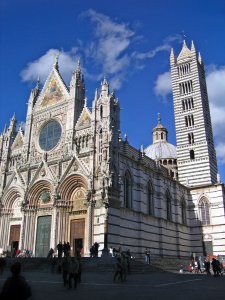 Duomo di Siena (22157 bytes)